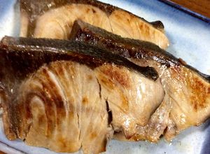 油なしでもふっくら♡鰤の塩焼き-レシピのメイン写真