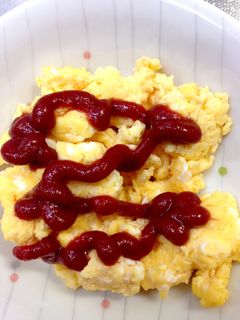チーズたっぷりスクランブルエッグ-レシピのメイン写真