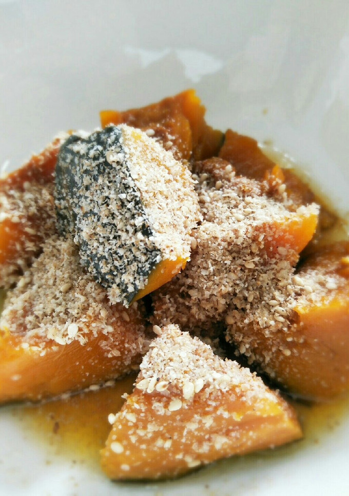 ごまで香ばしく『かぼちゃの煮付け』-レシピのメイン写真