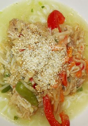 とろ~りあったか焼肉のせラーメン-レシピのメイン写真