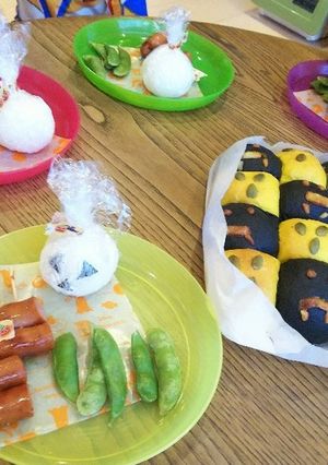 HAPPYハロウィン☺️２種ちぎりパン-レシピのメイン写真