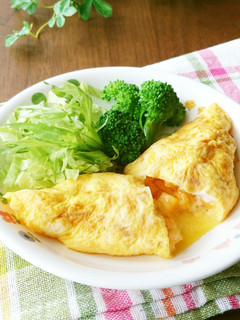 柿とチーズのオムレツ♡卵焼きでもいいよ♪-レシピのメイン写真