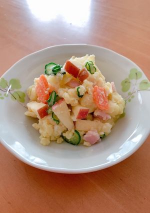 我が家の❤りんご入りポテトサラダ-レシピのメイン写真