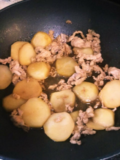 ジャガイモと豚肉のシンプル炒め-レシピのメイン写真