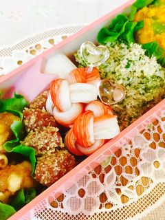 弁当・おせちに♡かわいいカニカマ三つ編み-レシピのメイン写真