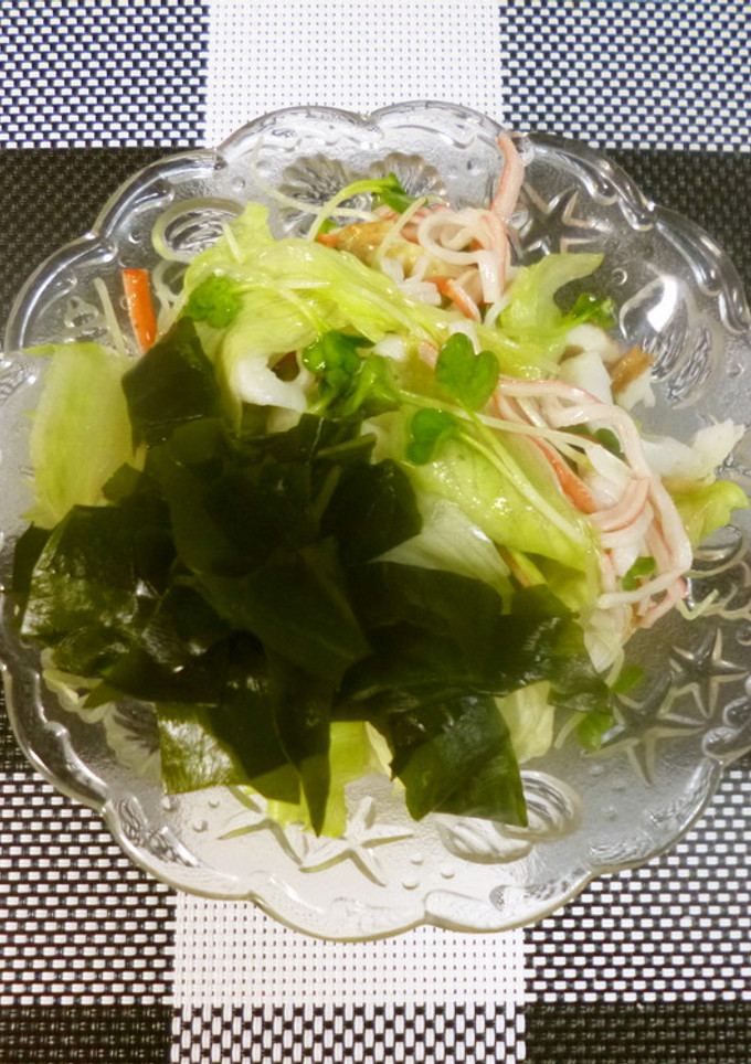 サラダにちょこっとワカメ(*^^)v-レシピのメイン写真