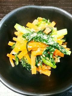 小松菜と人参の炒めごま和え-レシピのメイン写真
