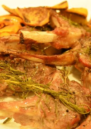秋のパーティにラムの香草焼き柿ソテー添え-レシピのメイン写真