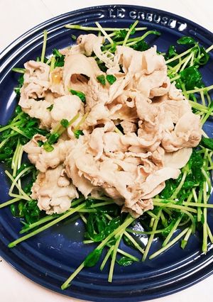 豆苗と豚バラのやみつきサラダ-レシピのメイン写真