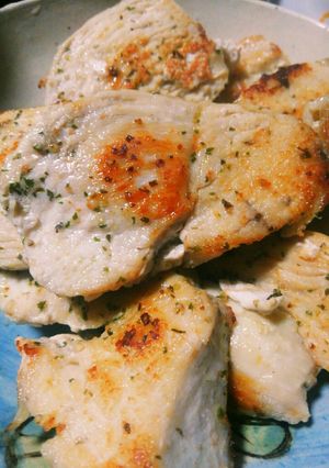 鶏胸肉の簡単ハーブ焼き-レシピのメイン写真