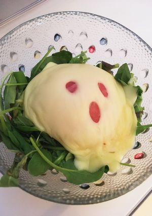 ハロウィン風おばけのサラダ-レシピのメイン写真