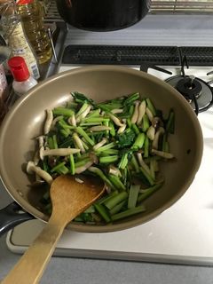 小松菜としめじのにんにく炒め-レシピのメイン写真