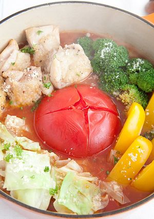 丸ごとトマトのみそトマトチーズ鍋-レシピのメイン写真