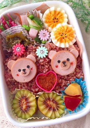 無えんせきソーセージ くまとお花弁当-レシピのメイン写真