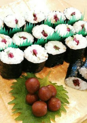 ☆しばわかめの海苔巻き☆-レシピのメイン写真