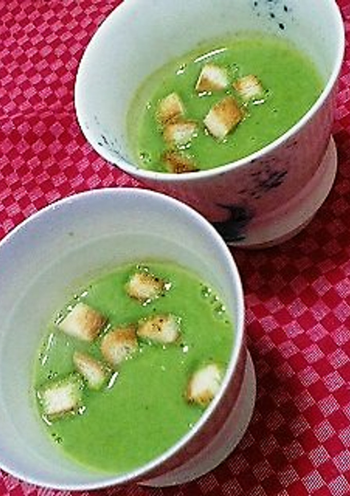クリスマススープ？（ほうれん草と里芋）-レシピのメイン写真