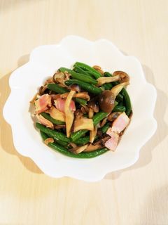 キノコとインゲンのニンニクバター醤油炒め-レシピのメイン写真