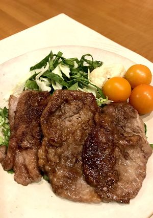 ワインで本格的に！トンテキ-レシピのメイン写真