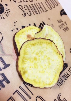 レンジで簡単！ノンフライおさつチップス-レシピのメイン写真