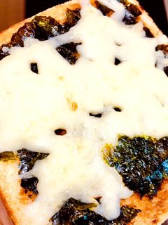 海苔とチーズと醤油とマヨネーズのトースト-レシピのメイン写真