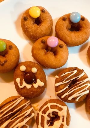 子供と作る おとぼけドーナツ ハロウィン-レシピのメイン写真