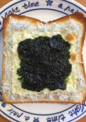 ☆簡単☆しらすトースト-レシピのメイン写真
