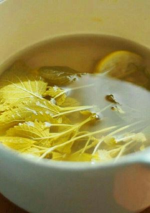 薬膳茶。レモンバームと柚子蜂蜜茶-レシピのメイン写真