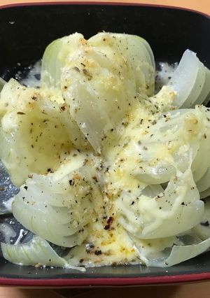 丸ごと玉ねぎのチーズ焼き-レシピのメイン写真