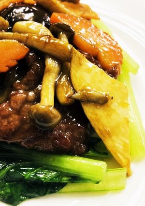 牛肉とキノコのオイスターソース炒め-レシピのメイン写真