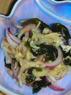たまねぎと白菜とワカメの梅肉和え-レシピのメイン写真