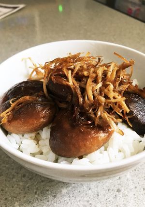 椎茸の軸のバター醤油炒め-レシピのメイン写真