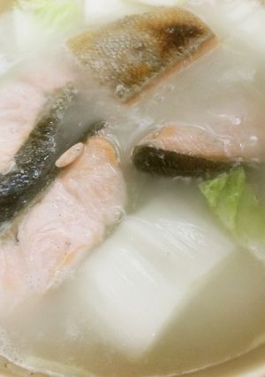 生鮭(さけ)の寄せ鍋 生臭みなし-レシピのメイン写真