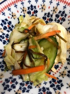 簡単!キャベツときゅうりとニンジンの浅漬-レシピのメイン写真