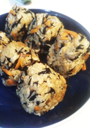 ひじきの炊き込みご飯 簡単-レシピのメイン写真