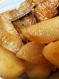 大根とはんぺん、鶏手羽先の煮物-レシピのメイン写真
