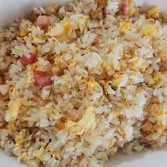 รูปของ 中華屋風の味！パラッとおいしいチャーハン