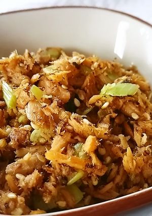 ご飯モリモリ・ピリ辛ツナふりかけ-レシピのメイン写真