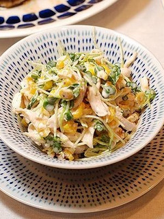 カイワレとバターコーンのやみつきサラダ-レシピのメイン写真