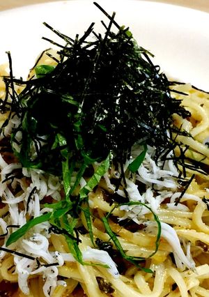 決め手は昆布茶！焼きうどん和風高菜しらす-レシピのメイン写真