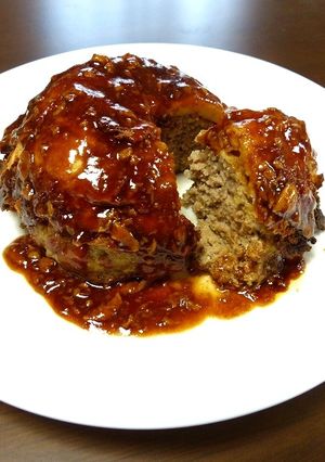 簡単！パイ包み風☆パン包みハンバーグ-レシピのメイン写真