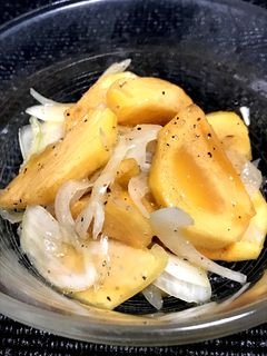 さっぱり美味しい♪柿と玉ねぎのマリネ☆-レシピのメイン写真