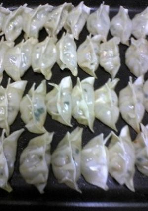 キムチ餃子・やみつきになっちゃうよ-レシピのメイン写真