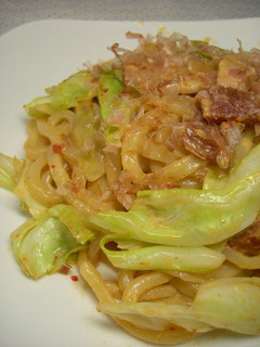 キムチマヨ味の焼きうどん♪-レシピのメイン写真