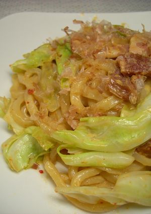 キムチマヨ味の焼きうどん♪-レシピのメイン写真