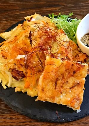 カリッとモチッと♡海老もやしチーズチヂミ-レシピのメイン写真