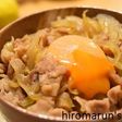 <簡単>黄金比タレで!とろ~り卵の豚丼