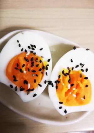 黄身が美味しい☆黄金ゆで玉子-レシピのメイン写真