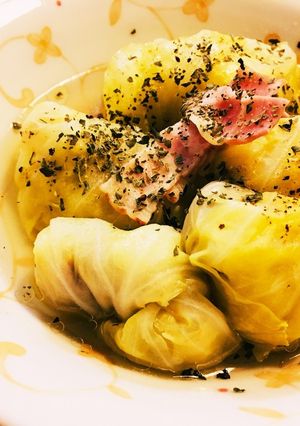 ロールキャベツ ベーコンとコンソメスープ-レシピのメイン写真