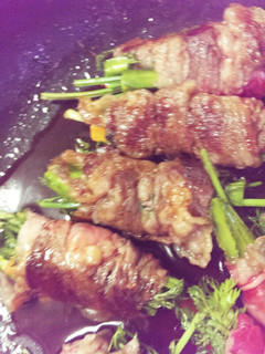 四角豆と人参の葉っぱの牛肉巻き-レシピのメイン写真