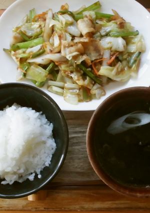 ピンピン炒め定食！（肉野菜炒め）-レシピのメイン写真